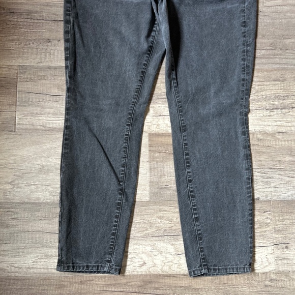 VINCE Luce Crop Skinny Charcoal Jeans (Size 32) - Picture 4 of 14